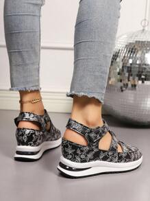 Women's Thick Sole Platform Sandals, Wedge Heel Slip-Resistant Closed Toe Roman Style Sandals, 2025 New Fashion Casual Summer Hollow Out Printed Beach Shoes, Comfortable Thick Bottom Shoes For Petite