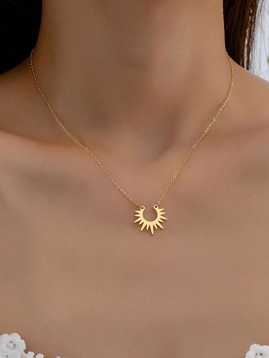1 Pc Delicate Chain Sunshine Sun Pendant Necklace