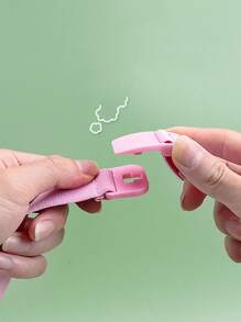 1 条弹力拉伸腰带，可调节长度纯色带扣腰带，男女皆宜