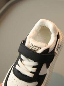 1 Pair Baby Casual Shoes, Toddler Hook And Loop Sneakers, Korean Style Soft Sole Kids Sport Shoes For Autumn/Spring