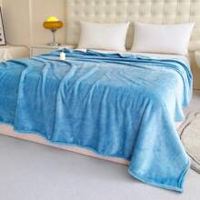 1pc Kids Solid Color Minimalist Flannel Blanket, Warm & Convenient, Soft & Comfortable, Machine Washable, Bedding Decor, Holiday Gift - Blue - View 1