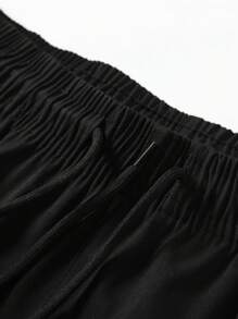 Summer Workout Men's Black Casual Sports Shorts With Adjustable Drawstring And Reflective Details, Suitable For Outdoor Activities Like Running, Hiking, Trekking