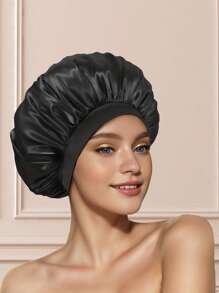 1 款纯色宽松缎面睡帽，柔软女士睡帽