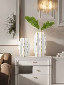 Luxury Electroplated Rhombic Black Gold Ceramic Vase, Decorative Home Accessory For Living Room, Floral Decor, TV Cabinet, Office, Dry Flower Display Gifts Birthday Graduation - White Gold - View 3