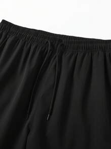 Summer Workout Men's Black Casual Sports Shorts With Adjustable Drawstring And Reflective Details, Suitable For Outdoor Activities Like Running, Hiking, Trekking