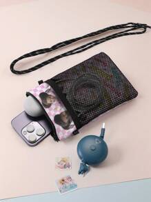 1 件定制名称/徽标印刷单肩斜挎包，带网格图案的时尚斜挎包，适合作为送给兄弟姐妹、同学、休闲街头服饰、所有季节的礼物