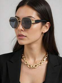 Óculos personalizados de alta qualidade, novos, 2025, armação quadrada moderna, óculos de metal poligonal, adequados para roupas da moda, presentes de Natal, presentes de aniversário para férias de verão na praia, atividades ao ar livre, viagens