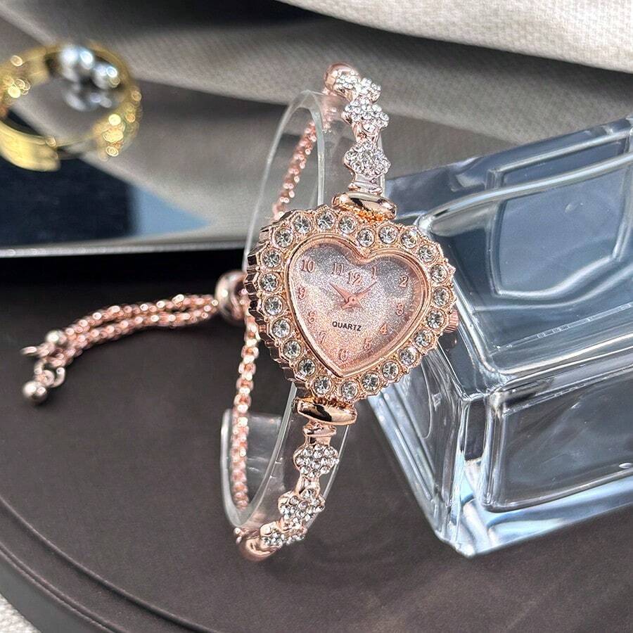 1 Đồng hồ đeo tay dây xích kim loại dành cho nữ, vỏ hình trái tim thời trang, đồng hồ đeo tay thạch anh mặt số Ả Rập, dây rút có thể điều chỉnh kích thước, thích hợp để trang trí hàng ngày