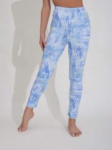 1 pieza Pantalones ajustados de mujer en azul celeste, diseño cómodo con estampado de nubes, leggings de tela de melocotón transpirable, pantalones de yoga elegantes y moldeadores con gran elasticidad, mallas para ejercicio, aptos para gimnasio, exterior, todo el año
