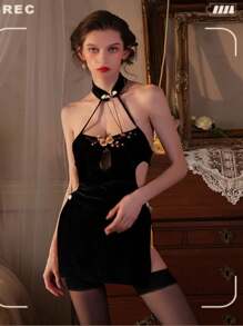 Sexy Plum Blossom Embroidered Chinese Style Lingerie, High-End Corduroy Material Tempting Elegant Sleepwear - Black - View 4