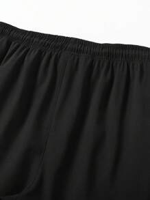 Summer Workout Men's Black Casual Sports Shorts With Adjustable Drawstring And Reflective Details, Suitable For Outdoor Activities Like Running, Hiking, Trekking