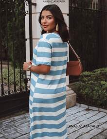 Striped Long Dress With Short Sleeves And Side Slit - 霧霾藍 - 查看 2