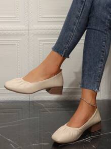 Teenagers' Soft Sole Comfortable Slip-On Flat Loafers, Fashion Pleated Casual Versatile Simple Chunky Heeled Girl Slouchy Shoes