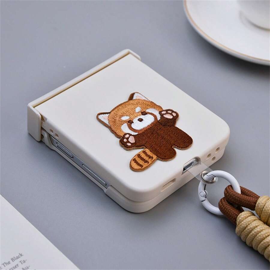 Funda de teléfono con parche de animal lindo y correa portátil compatible con Samsung Galaxy Z Flip 5 6 Flip6 Zflip7 ZFlip5 Zflip 6, funda trasera con correa, funda de teléfono compatible con resistente al agua, a los golpes y a los arañazos