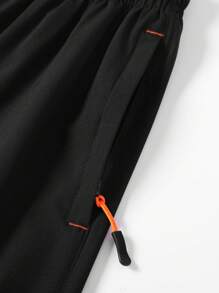 Summer Workout Men's Black Casual Sports Shorts With Adjustable Drawstring And Reflective Details, Suitable For Outdoor Activities Like Running, Hiking, Trekking
