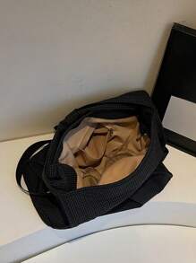 华夫格子图案大容量休闲风格女士单肩包，休闲学院风单肩斜挎包 - 黑色 - 查看 6