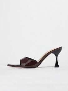 Zapatos de tacón alto para mujer para fiesta, discoteca y eventos al aire libre - Puntera afilada, piel patentada brillante, material colorido, mules sexy, elegante color marrón café