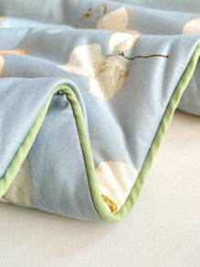 1pc Lightweight Quilt For Summer, Suitable For Bedroom, Guest Room, Hotel, Dormitory, Machine Washable, Summer Bedding, Quilt Only No Pillow Case