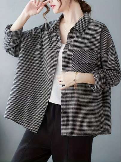 复古休闲宽松紧身大码轻质格子衬衫，时尚设计