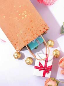 6 pièces Sacs cadeaux marron et noirs, sacs en papier kraft avec feuille d'or, sacs cadeaux en papier kraft avec anses, sacs de faveurs de fête pour mariage, anniversaire, Noël, Saint-Valentin (21x15cm). Décorations de fête pour cadeaux, remise des diplômes, anniversaire.
