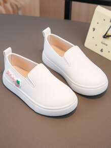 1 Pair Girls' Fashion Casual Slip-On Strawberry Decor Princess Style Sports Shoes Suitable For Performance And Students