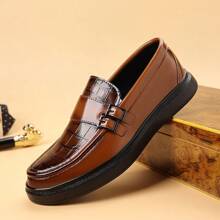 Men's Casual Slip-On Loafers, Black Leather, Classic Minimalist Design, Comfortable Breathable, Suitable For Daily Wear And Formal Occasions, Outsole - Yellow - View 2