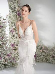 Fish Tail Big V-Back Wedding Dress Shoulder Strap Design Style Wedding Dress Lawn Wedding Outdoor Wedding Dress Bow Belt Design Wedding Dress Lace Style Wedding Dress,Bride - White - View 3