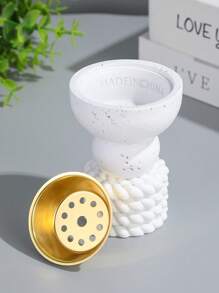 Un diffuseur d'arômes en résine et brûle-encens avec un design simple à trois niveaux tridimensionnel. Il convient à la décoration de la maison, des chambres, des salons (en tant que décoration centrale), des bureaux, des salles de yoga et des fêtes, créant une atmosphère élégante. Il peut également être utilisé pour la décoration des temples. Ce brûleur d'arômes fait un cadeau idéal pour les fêtes, pour ceux qui retournent à l'école, comme cadeau de remise des diplômes ou comme cadeau pour les femmes.