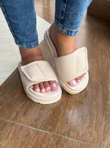 Women's Sandals With Adjustable Clasp - Jute - View 4