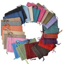 20 PIEZAS, 2 Tamaños Pequeños, 20 Colores, Bolsas de Regalo de Yute y Arpillera, Bolsas de Almacenamiento Reutilizables Bolsas para Joyas, Cosméticos y Manualidades con Cordones para Fiestas, Bodas, Navidad, Envasado de Lino