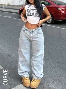 Jeans in denim larghi a vita alta lavati con acqua, casual e leggeri, adatti per uso quotidiano, disponibili in taglie comode per donne