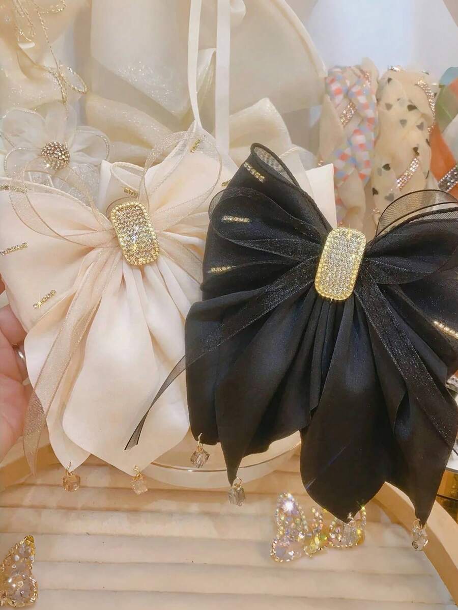 1 件女士华丽发饰，采用蝴蝶设计、弹簧夹、缎面流苏和方晶锆石细节，杏色或黑色可选，适合日常使用街头蝴蝶结情人节情人、发夹、发夹