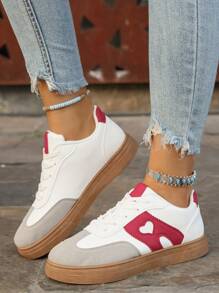 Women's Heart Pattern Decorated Sports Casual Shoes, Lightweight Comfortable Soft Sole Sneakers, Low-Top Breathable Outdoor Exercise Fitness Shoes