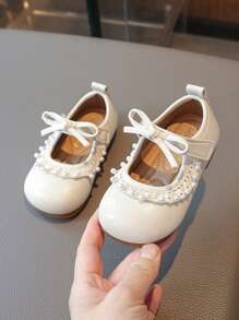 Girls Pearl Princess Shoes, Solid Color Little Leather Shoes, Fashion Flats For Performances, Spring/Summer 2025
