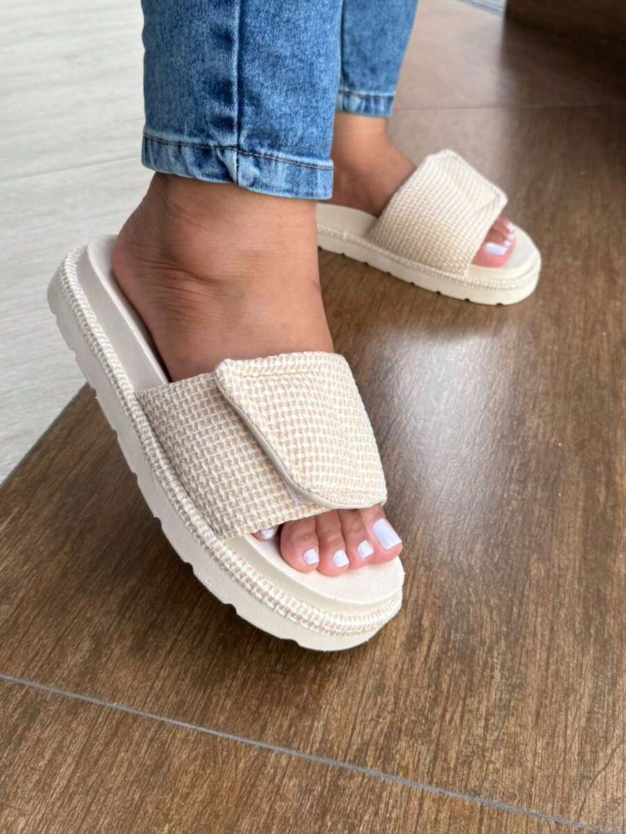 Women's Sandals With Adjustable Clasp - Jute - View 1