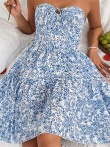 Women Y2K Mini Dress Floral Print Tie-Up Front Tube Dress Summer Fashion Casual Strapless Dress