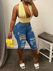 Women's Casual Distressed Raw Hem Denim Shorts With Pockets - Medium Wash - View 4