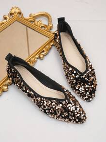 女士加大码美国尺码 5-10 春秋新款时尚棕色和蓝色面料尖头平底一脚蹬休闲鞋，适合搭配裙子