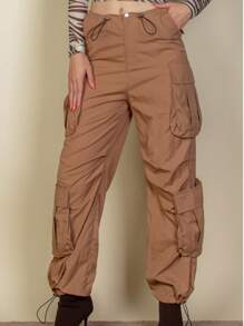 Pantalones de paracaídas casuales bohemios con bolsillos de solapa y cordón fruncido para mujer - Azúcar marrón - Ver 3