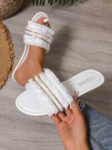Sandalias planas de mujer estilo vacaciones con decoración de flecos, nuevos Zapatos blancos versátiles y cómodos de moda 2025