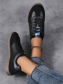 Baskets décontractées en canevas rétro pour femmes, chaussures plates et confortables pour étudiants, chaussures de skate polyvalentes inspirées du style Ins, chaussures vulcanisées basses - Noir - Voir 5