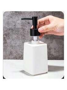 1 frasco de cerâmica para sabonete líquido, frasco com bomba para sabonete líquido de banho vazio, dispensador de loção branco/preto, detergente para louça, spray desinfetante para as mãos, sabonete líquido para o corpo