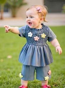Toddler Girls Summer Outfit Crochet Flowers Short Sleeves T-Shirt And Elastic Shorts Set Cute 2 Piece Clothes - Blue - View 5
