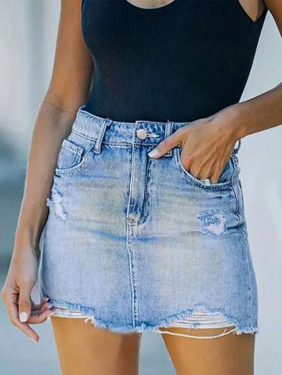 Women's Pockets Distressed Frayed Hem Fashionable Denim Mini Skirt Casual Summer