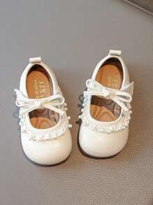 Girls Pearl Princess Shoes, Solid Color Little Leather Shoes, Fashion Flats For Performances, Spring/Summer 2025