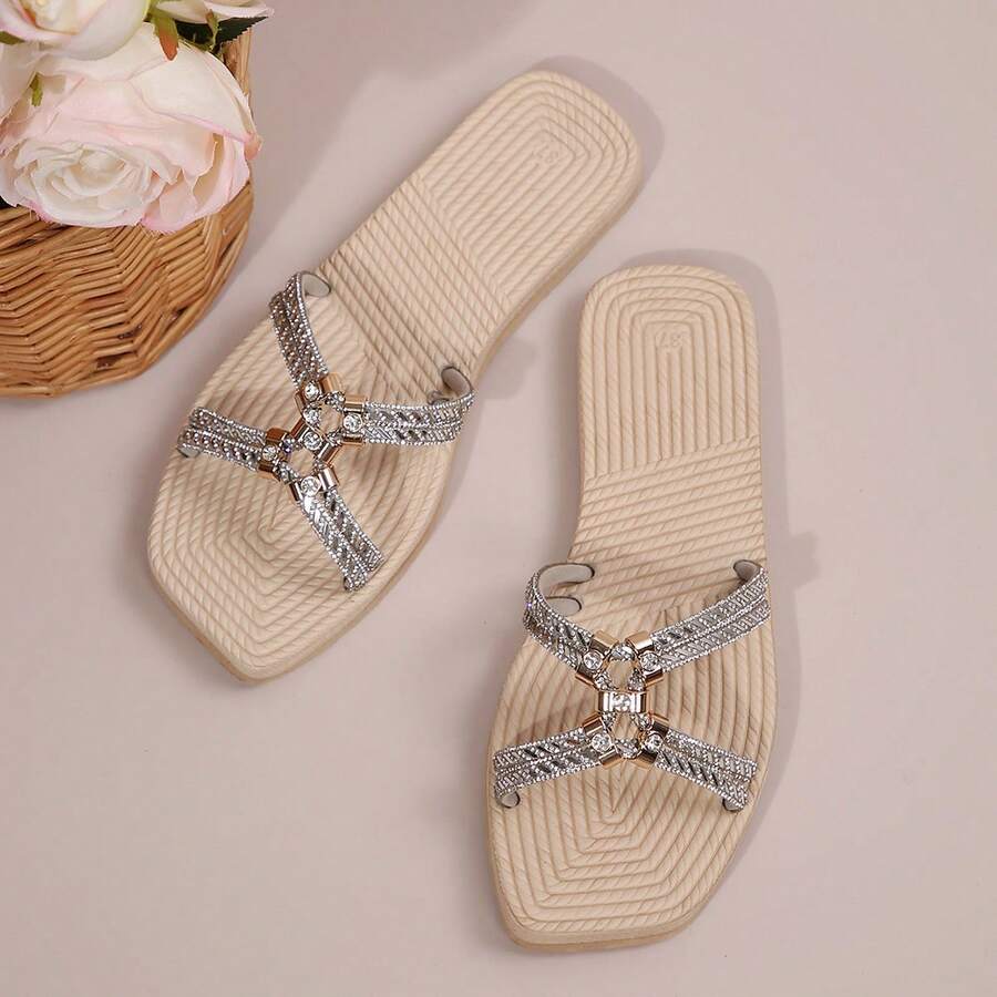 2025 夏季新款平底凉鞋，复古波西米亚风大码女士平底凉鞋，编织交叉设计，百搭网裙，适合度假、沙滩、软底女士凉鞋 - 彩色 - 查看 1