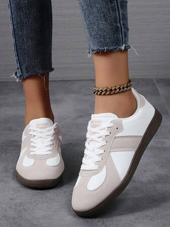 Zapatillas de lona vintage estilo casual para mujer, marca de nicho estudiantil, estilo retro de Hong Kong, cómodas, elegantes y versátiles, tipo patineta, color marrón