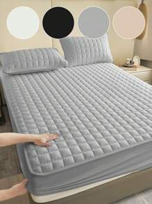 1pc Solid Color Fitted Sheet, Bedding, Fitted Sheet, Mattress Cover, Skin-Friendly Bedding, Soft Comfortable, Thickening Quilted Bed Cover , Deep Pocket Mattress Protector, Breathable Mattress Protector, Made Of Soft And Breathable Fabric, Fitted Bottom Sheet For Twin, Full, King, Queen Size, Machine Washable (Without Pillowcase),For Mother's Day Gift, Perfect Holiday Gift