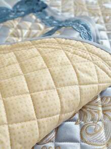 1pc Floral Pattern Luxury European Aristocratic Style Sofa Cover, Summer European Jacquard Design, Machine Washable, Pet-Friendly, Fits Armchair To 4-Seat Sofa - Living Room, Window Front, Office Sofa Protector
