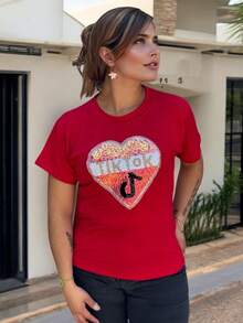 Blusa Grafica de Cuello Redondo con Estampado de Tt en Forma de Corazon 3D en Relieve - Rojo - Ver 3